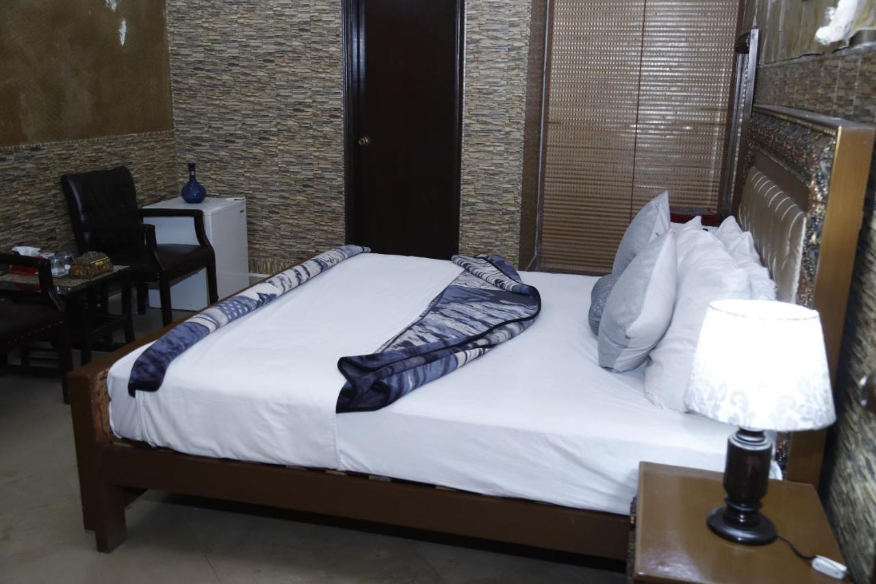Hotel Sweet Inn Lahore Exterior foto